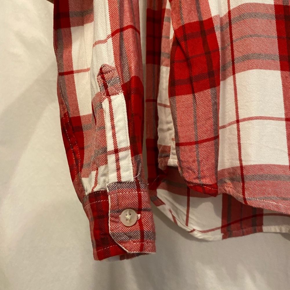 Universal threads plaid button down - Picture 5 of 10